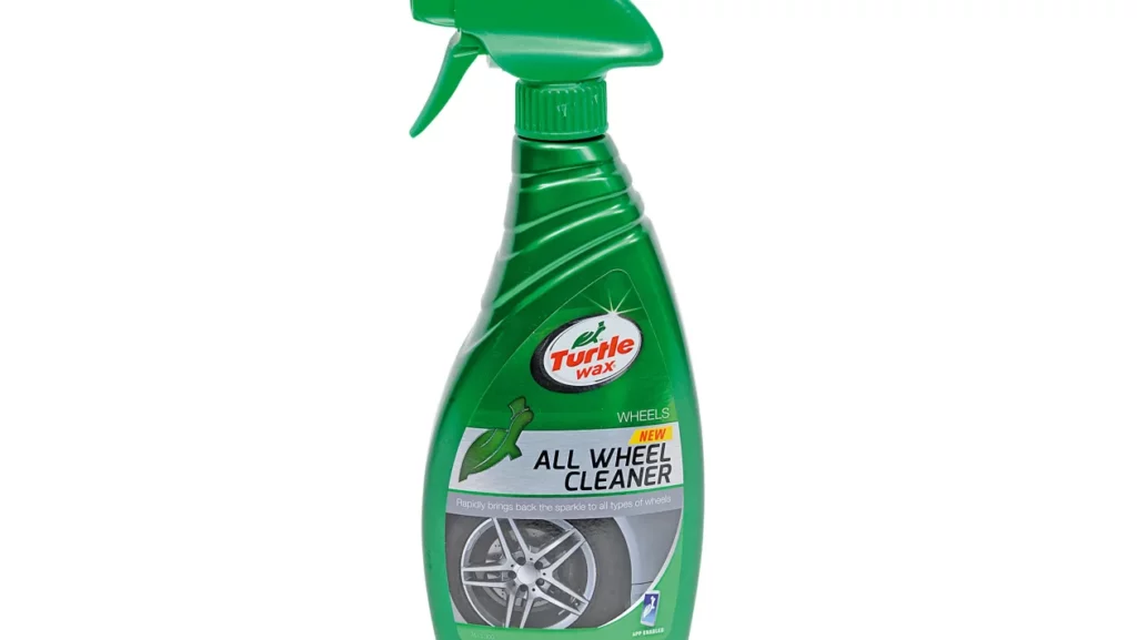Best pH-neutral cleaners for car wash